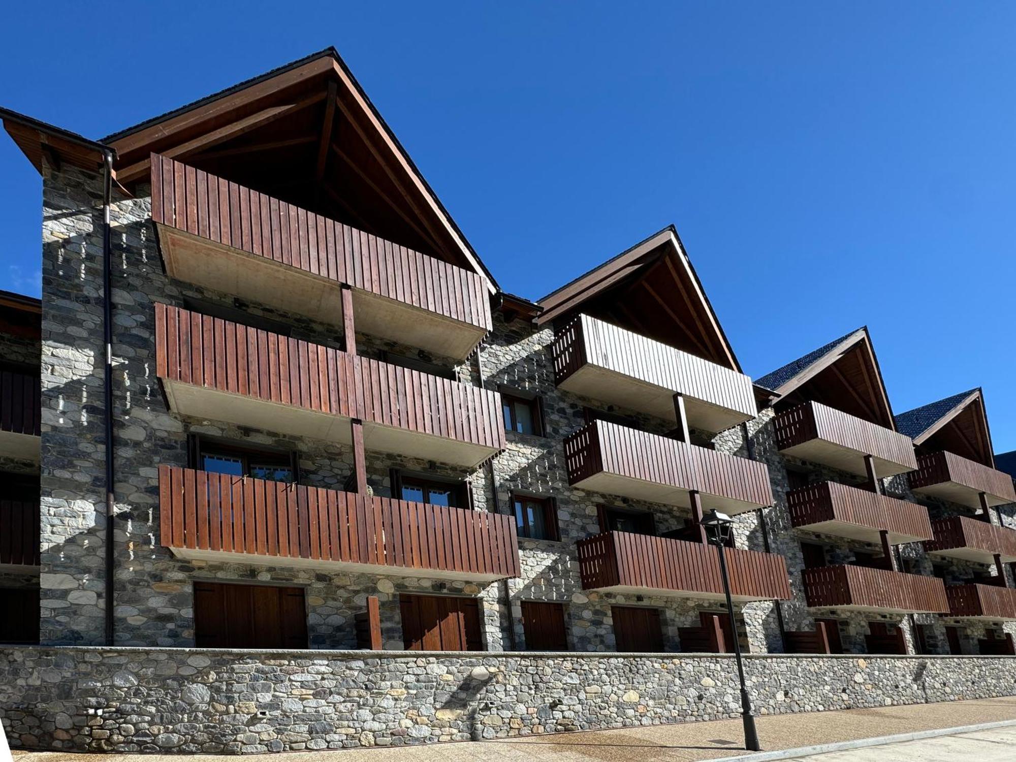 Villmor - B55 - Las Esquiadoras Benasque Exterior foto